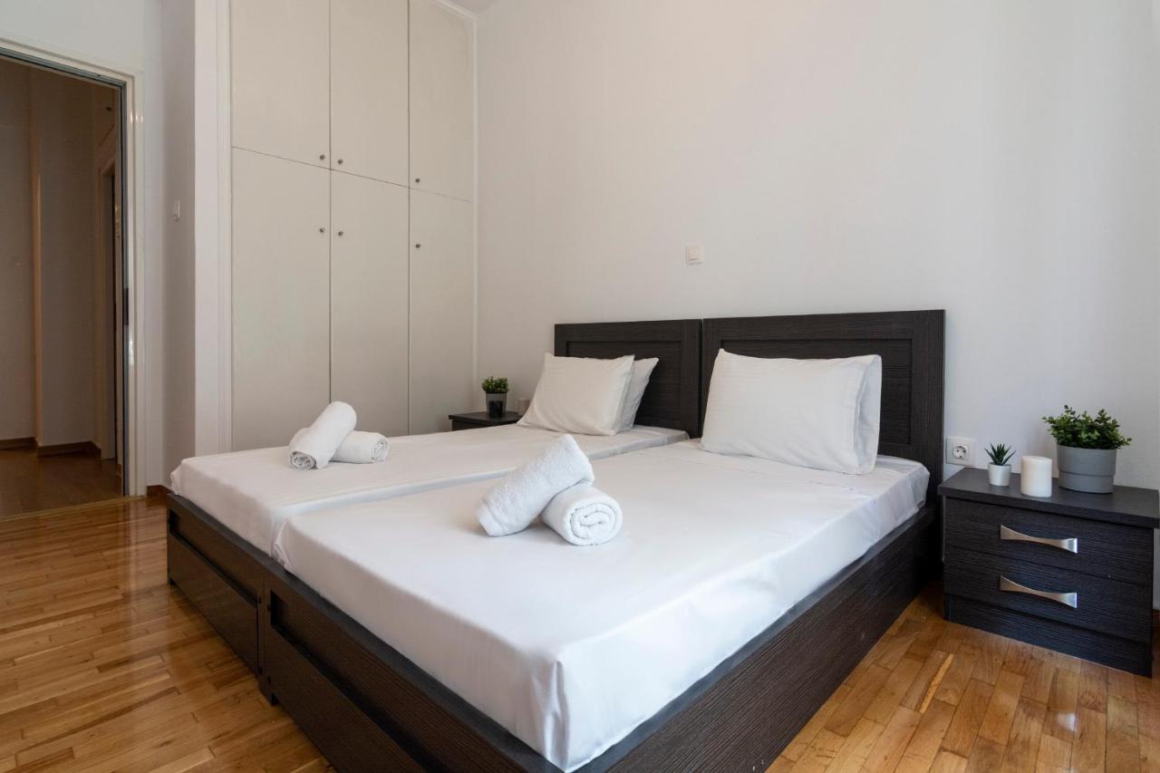 Modern 2Bd Apt In Athens , 3-Min Metro Exterior foto